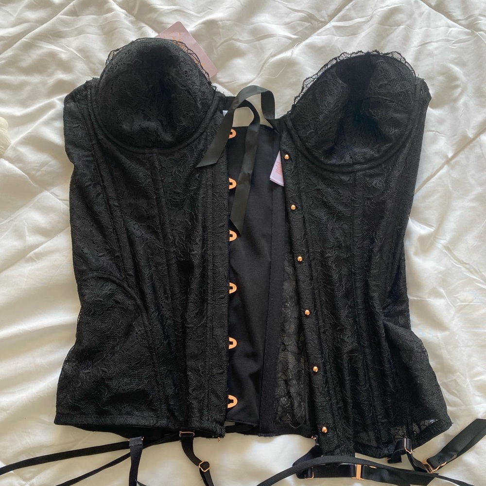 NWT fenty corset.